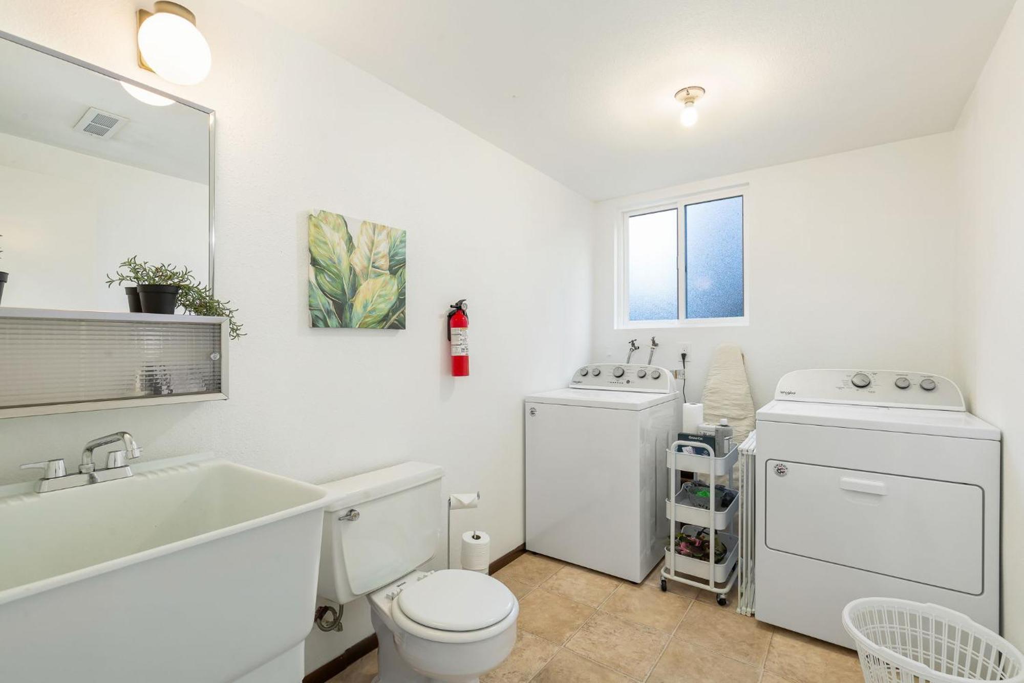 Holiday home Relaxing 3bd West Escape